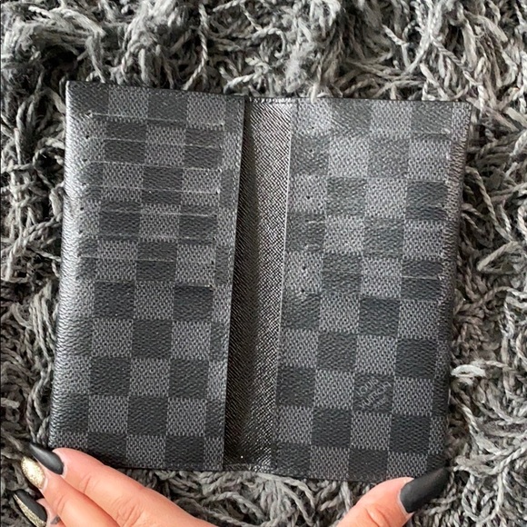 NWOT Louis Vuitton wallet - Picture 9 of 10